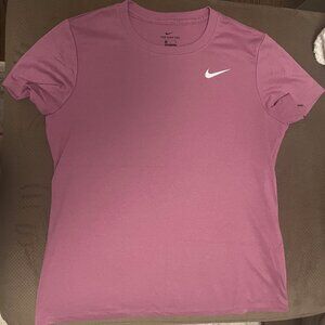 Nike Women's Dri-FIT Legend T-Shirt Size Medium